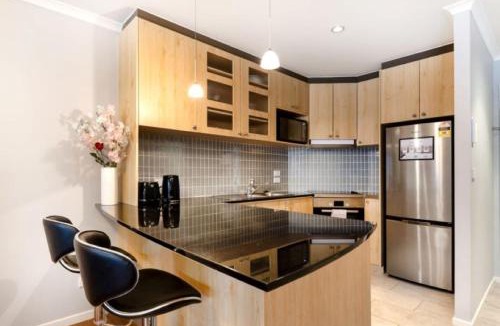 City East Apartment | Spacious 2BR Apartment in the Heart of the City - Hosted by Canstay