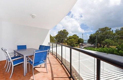 Maroochydore Apartment | Spacious 3 bedroom 2 bathroom apartment with water views