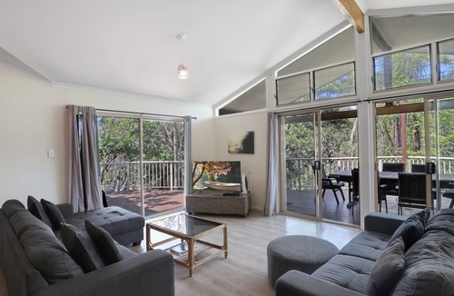 Point Lookout House | Spacious 5 bedroom house with plenty of room for the whole family. Walk.