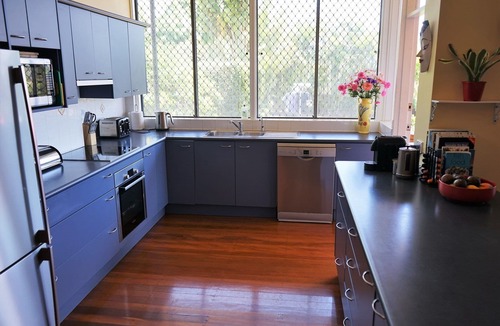 Labrador House | Spacious Broadwater family home, huge pool & fantastic views