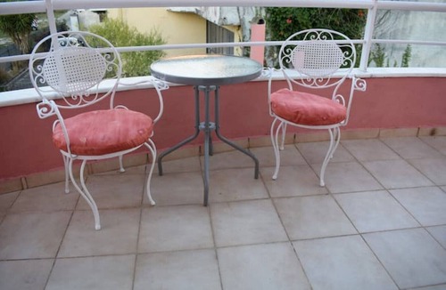 Alepou Villa | Spacious Private Villa AKOBARA, 2km from city center