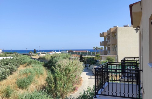 Ierapetra House | Spacious Room with a Private Bathroom - Stay with a Cretan Family!