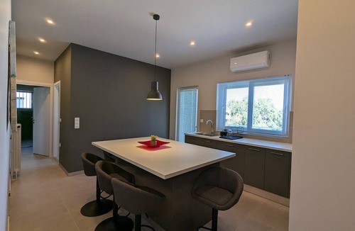 Alimos Apartment | Spacious seaside flat at alimos