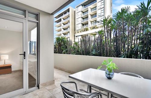 St. Leonards Apartment | Spacious Two bedroom apartment - St Leonards AL25