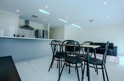 Brabham House | Spectacular 3 Bedroom, 2 Bathroom Home.