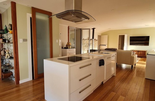 Younghusband House | Spectacular lake, river scenescape views resort style home filled with comforts.