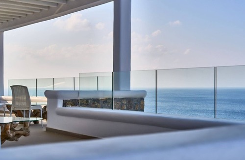 Elia Villa | Spectacular Mykonos Suite | Villa Luxor | 5 Bedrooms | Private Pool and Outdoor