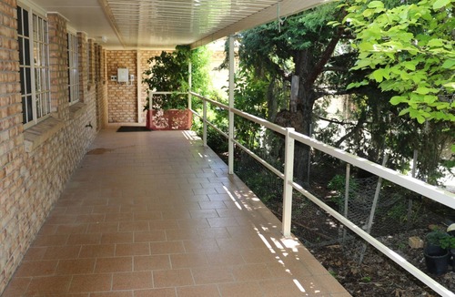 Stanthorpe House | Spectacular Stanthorpe Villa