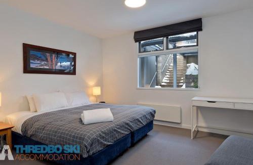 Thredbo Ski Chalet | Squatters Run 12