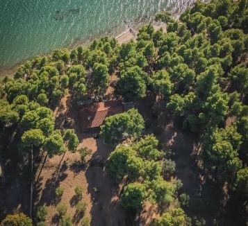 Metamorfosi House | Squirrel Beach Front Villa, Metamorfosi