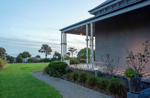 Williamstown House | St Joseph's by the sea