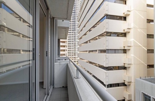 St. Leonards Apartment | St Leonards- LN405 Atchison Street - Stylish Studio with Juliet Balcony Separate Bedroom Space