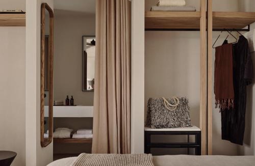 Apollonia Apartment | Stamna Sifnos a member of Design Hotels