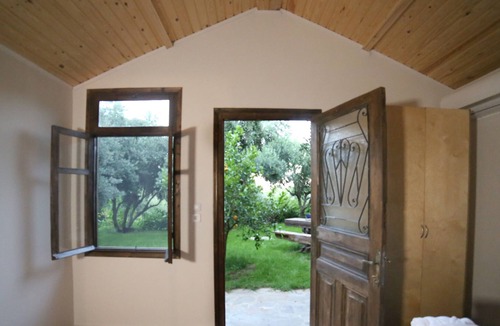 Agios Kirykos House | Standard Double Room Kassiopi