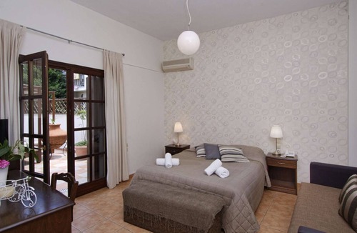 Kala Nera Hotel | Standard room ground floor for 2 adults+1 child - pool view #1