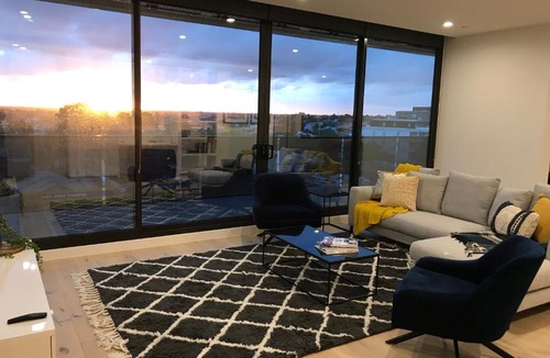Essendon Apartment | StayCentral - Essendon Escape Sub-penthouse