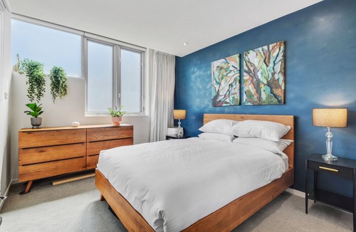 Windsor Apartment | Steps from Chapel St, Charming Windsor 2-bed Home