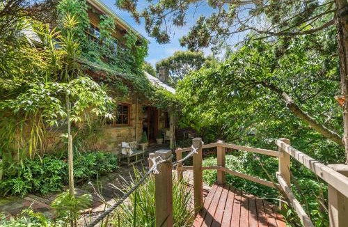 Ballarat North House | Stonehenge Retreat