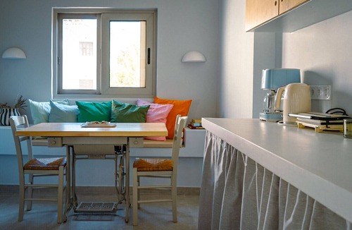 Stoupa Cottage | Stoupa Beach Cottage – 2 Bedrooms, 2 Shower rooms, 70m to Sea for Easy Days