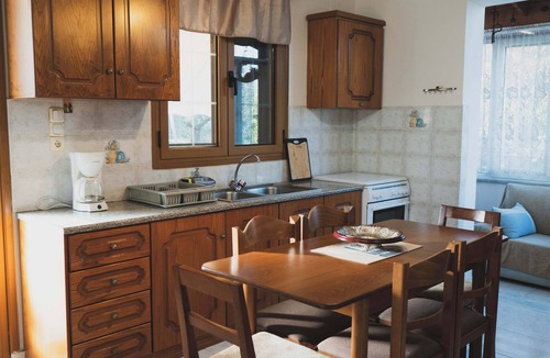 Chios Apartment | Stratigato Garden Getaway near Chios Town