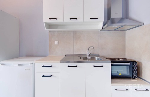 Haniotis Apartment | Studio 1C in Hanioti close to beach and shops