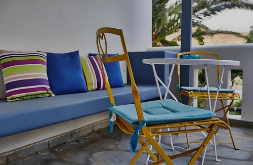 Gavrio Apartment | Studio Apartment 'Irene 1 Deluxe Double 1' with Sea View, Wi-Fi and Air Conditioning