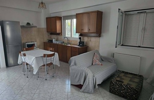 Messini Apartment | Studio apartment-1km from Analipsi Beach, for relaxing stays