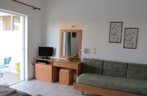 Pefkos Apartment | Studio Apartment close to the centre and the main beach of Pefkos.