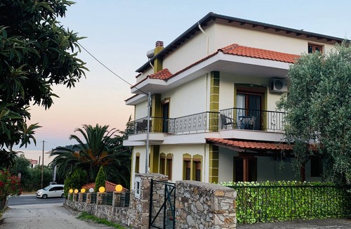 Koinira Apartment | Studio Apartment 'Double Sea View' with Balcony, Wi-Fi and Air Conditioning