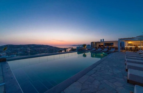 Glastros Apartment | Studio apartment for 4 people, with bathroom and