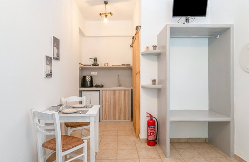 Merichas Apartment | Studio Apartment 'Mouria C' with Sea View, Wi-Fi and Air Conditioning