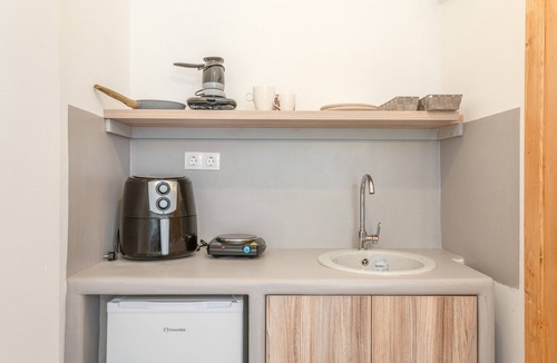 Merichas Apartment | Studio Apartment 'Mouria C' with Sea View, Wi-Fi and Air Conditioning