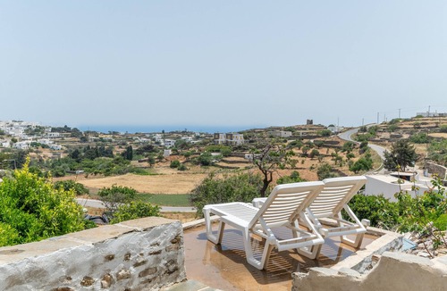 Apollonia Apartment | Studio Apartment 'Sifnos 7' with Sea View, Wi-Fi and Air Conditioning