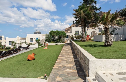 Arkasa Apartment | Studio Apartment 'Thalassa Suite 7 Large' with Sea View and Shared Pool