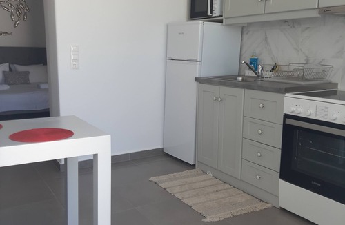 Naousa Apartment | Studio Flora with spa jacuzzi