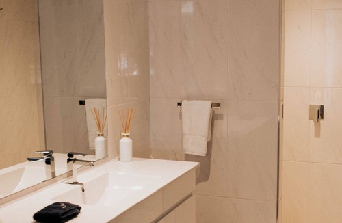 Millthorpe Apartment | Studio PYM23 a quiet getaway in the village for 2