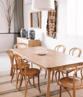 Cooks Hill Apartment | Stunning Flourish ON Bull