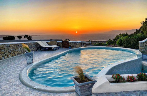 Agios Ioannis House | Stunning Mykonos Villa Delos Sunset View -close to beaches and town!
