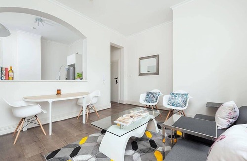 Millers Point Apartment | STUNNING SYDNEY HOME 7