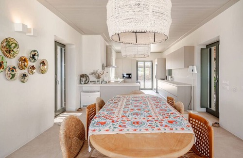 Paros Villa | Stunning villa with unique view