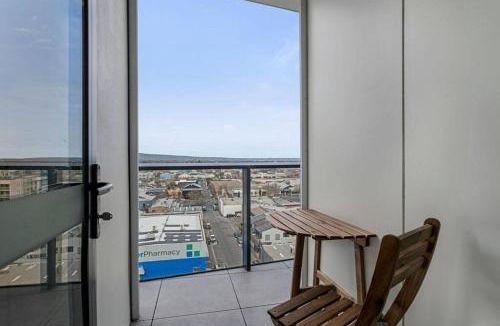 Adelaide Central Business District Apartment | Stunning Views 2BR Luxury Pool Parking Gym WiFi
