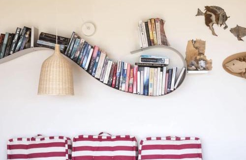 Dolphin Point House | Stunning Views - beach cottage with ocean vistas