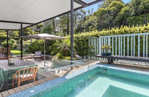 Copacabana House | Stunning views, heated plunge pool and walking distance to beach