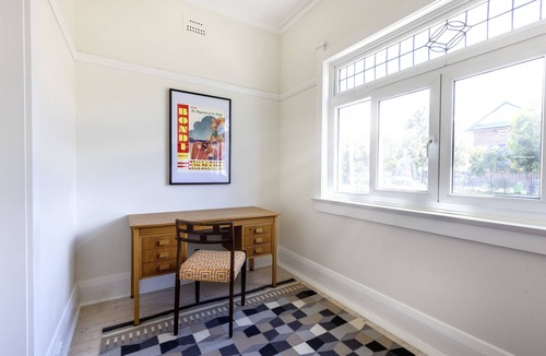 Bondi Beach Apartment | Stylish Bondi Beach pad moments from sand & surf