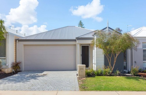 Beeliar House | Stylish cottage - escape the hustle & bustle!