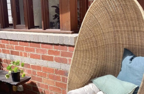 Abbotsford House | Stylish Sanctuary in Melbourne's Coolest Suburb