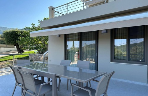Nidri Apartment | Suite 3 - Elpida Luxury Suites