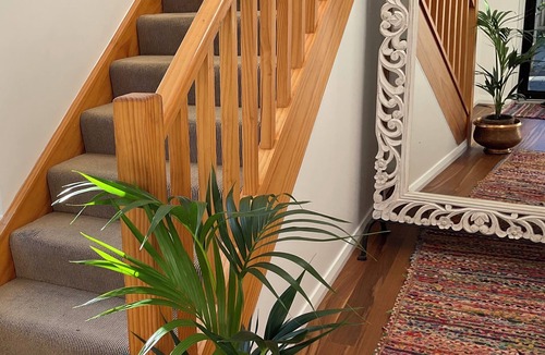 Dunsborough House | Suite overlooking treetops; Tranquility minutes from Town