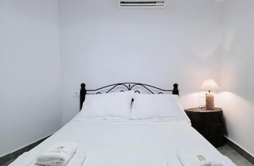 Moni Apartment | Suites with Shared Garden Sougia