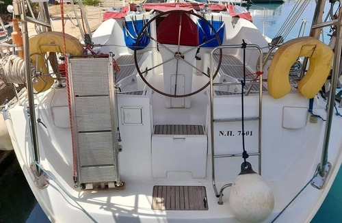 Pylos Boat Rental | Sun-Kissed Sailing Adventure in Pylos, Peloponeso